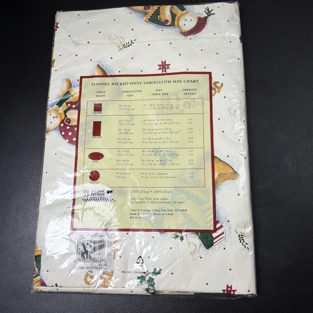 Debbie Mumm Holiday Flannel Backed Vinyl Tablecloth Round 60